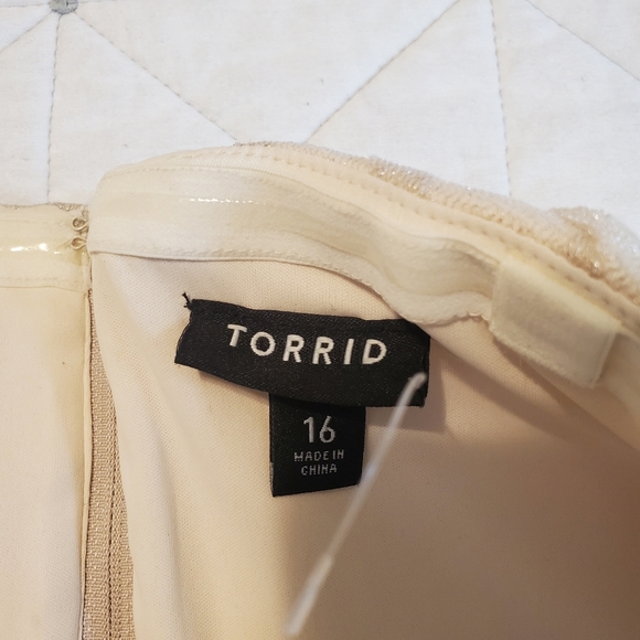 NWOT! Torrid Special Event Bejeweled Mesh Strapless Dress! Size 16. - Picture 11 of 11